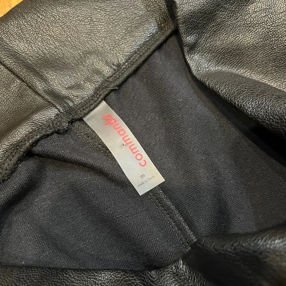 Commando Black Faux Leather Jogger Pants Size Medium - Picture 8 of 10